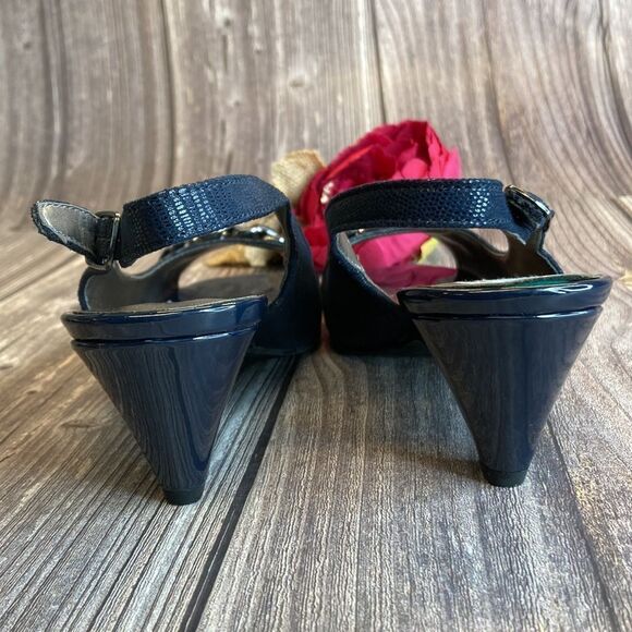 KAREN SCOTT Amber Navy Blue Slingbacks 7.5M - Picture 7 of 11